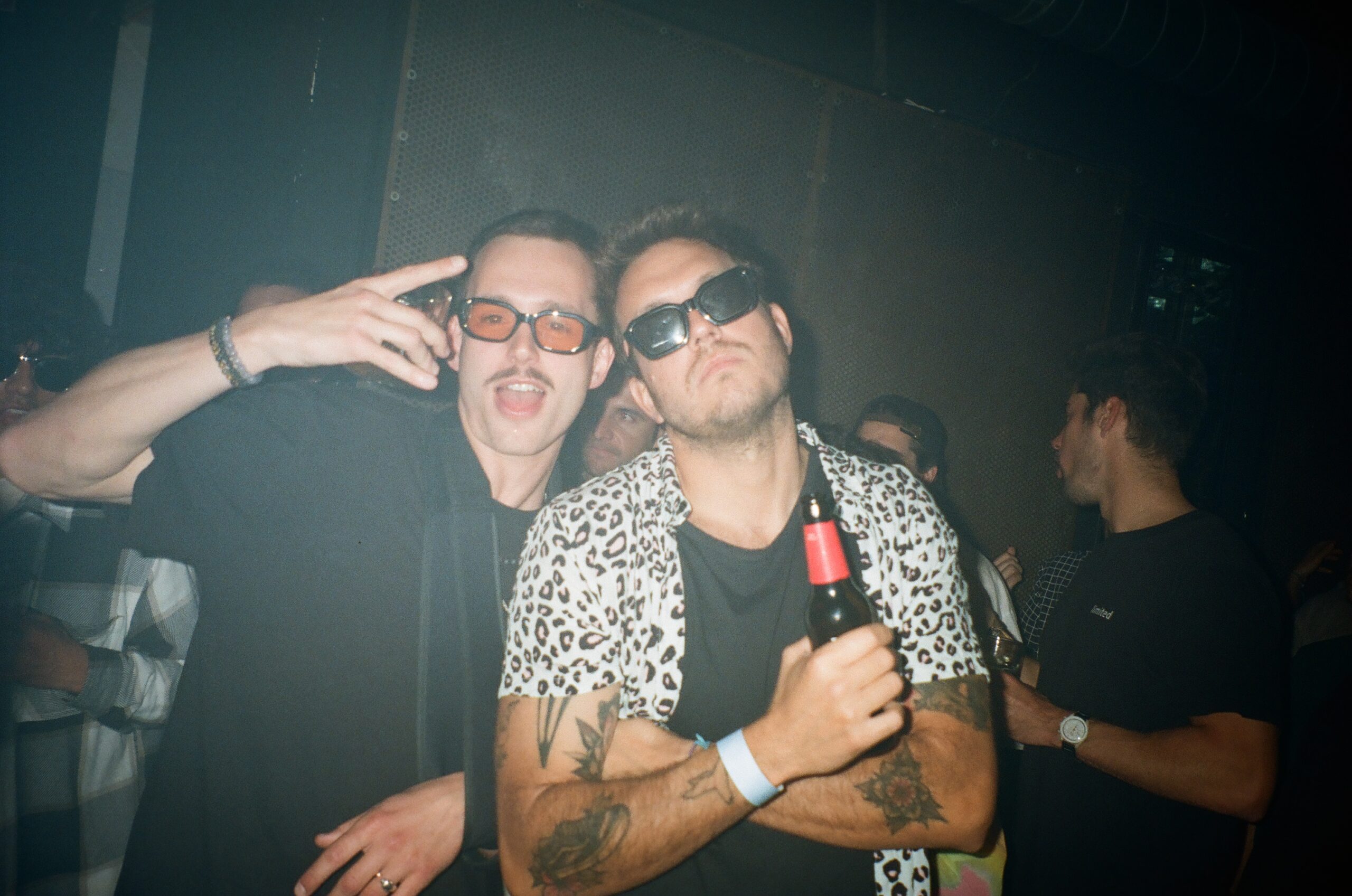 techno tecno djs madrid listas musica electronica club fomo gratis descuentos