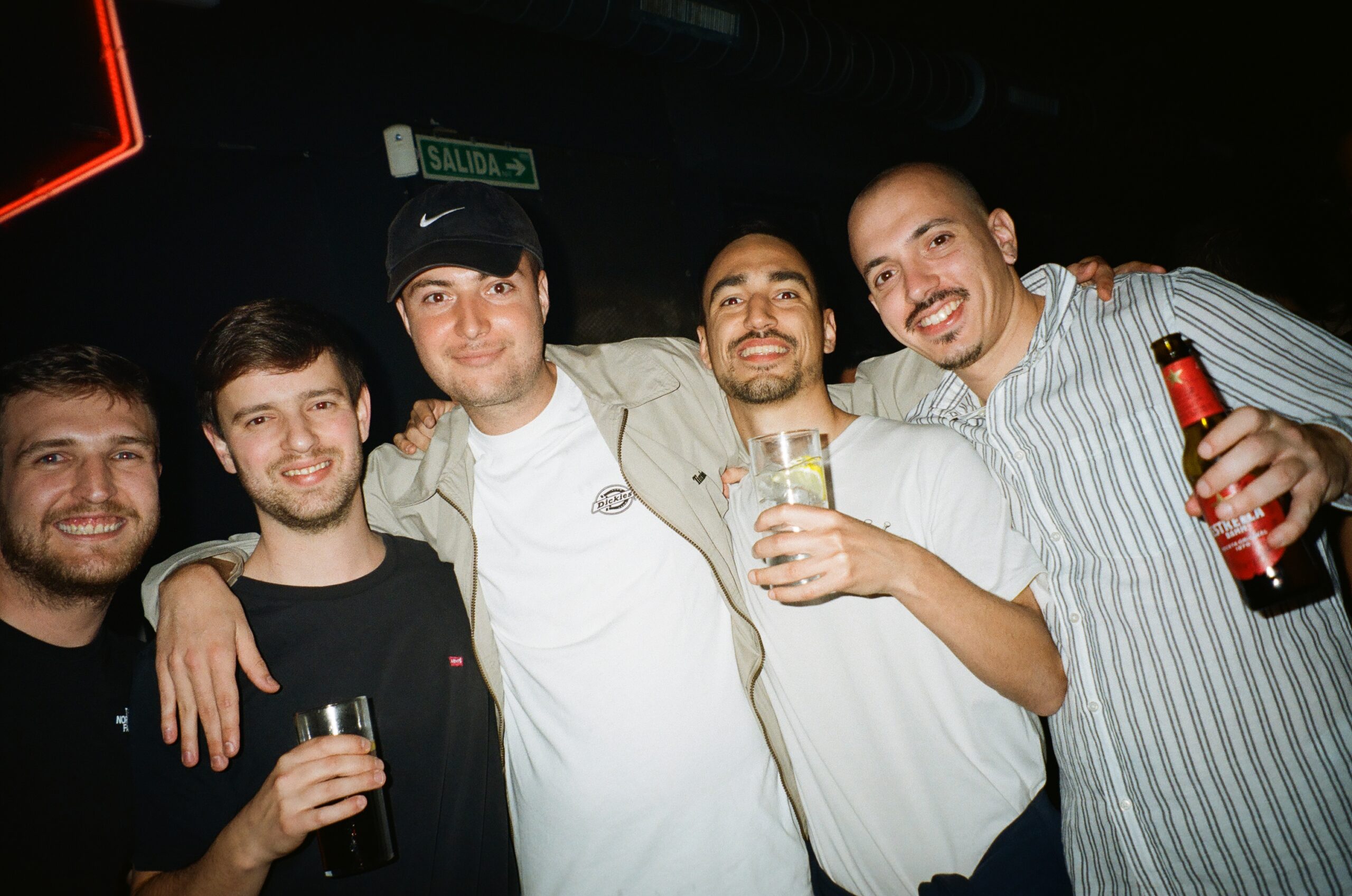 techno tecno djs madrid listas musica electronica club fomo gratis descuentos