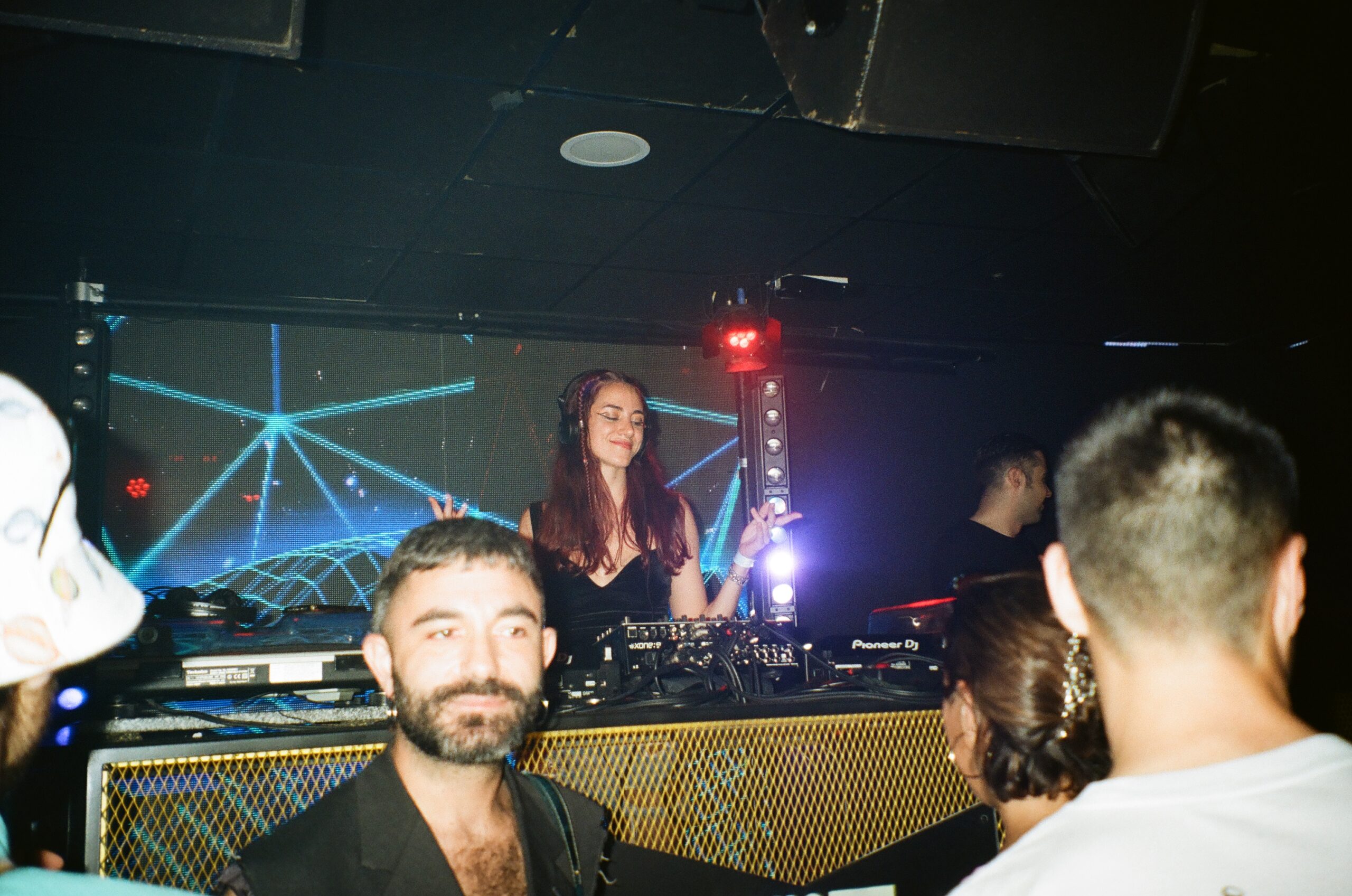 techno tecno djs madrid listas musica electronica club fomo gratis descuentos