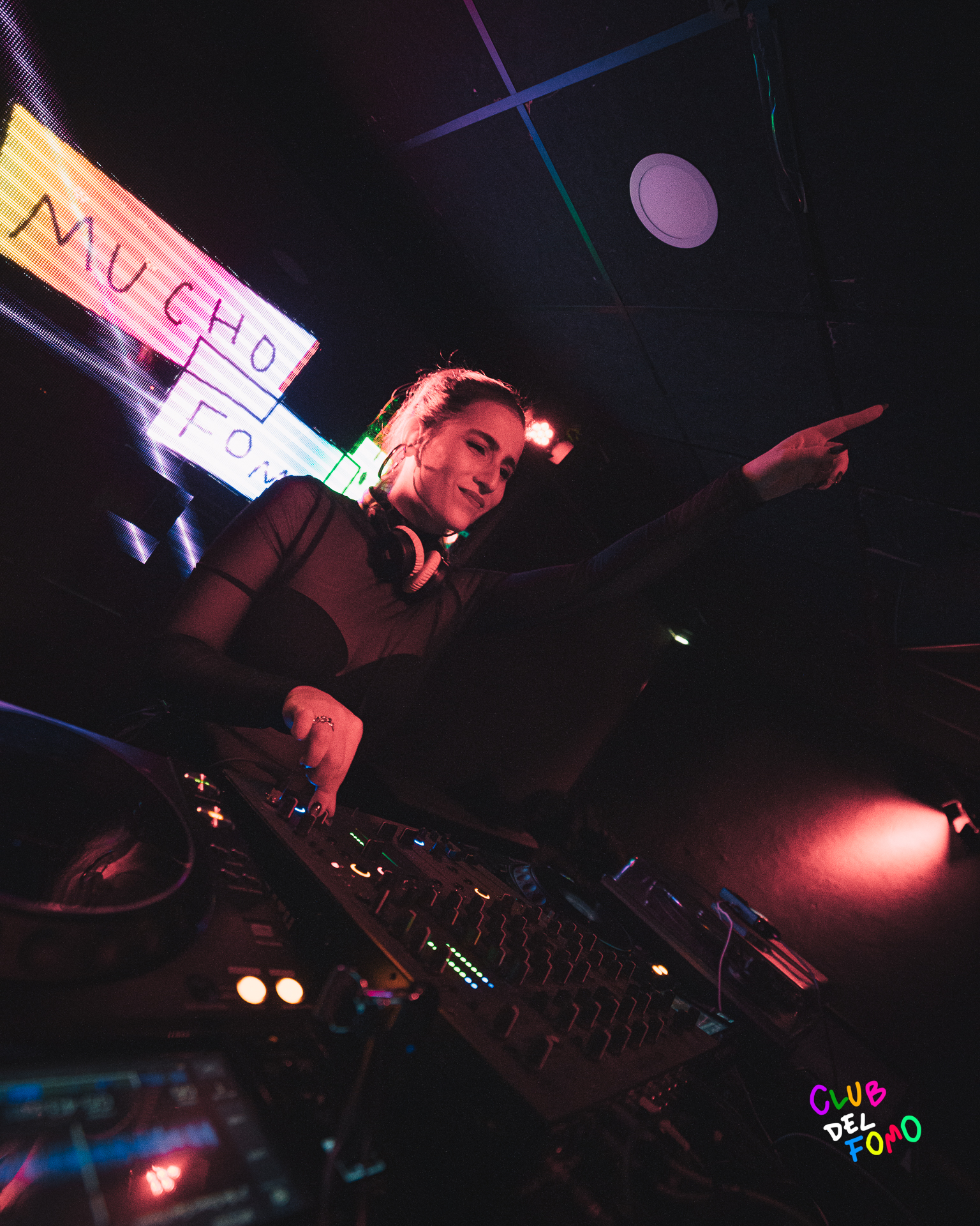 techno tecno djs madrid listas musica electronica club fomo gratis descuentos