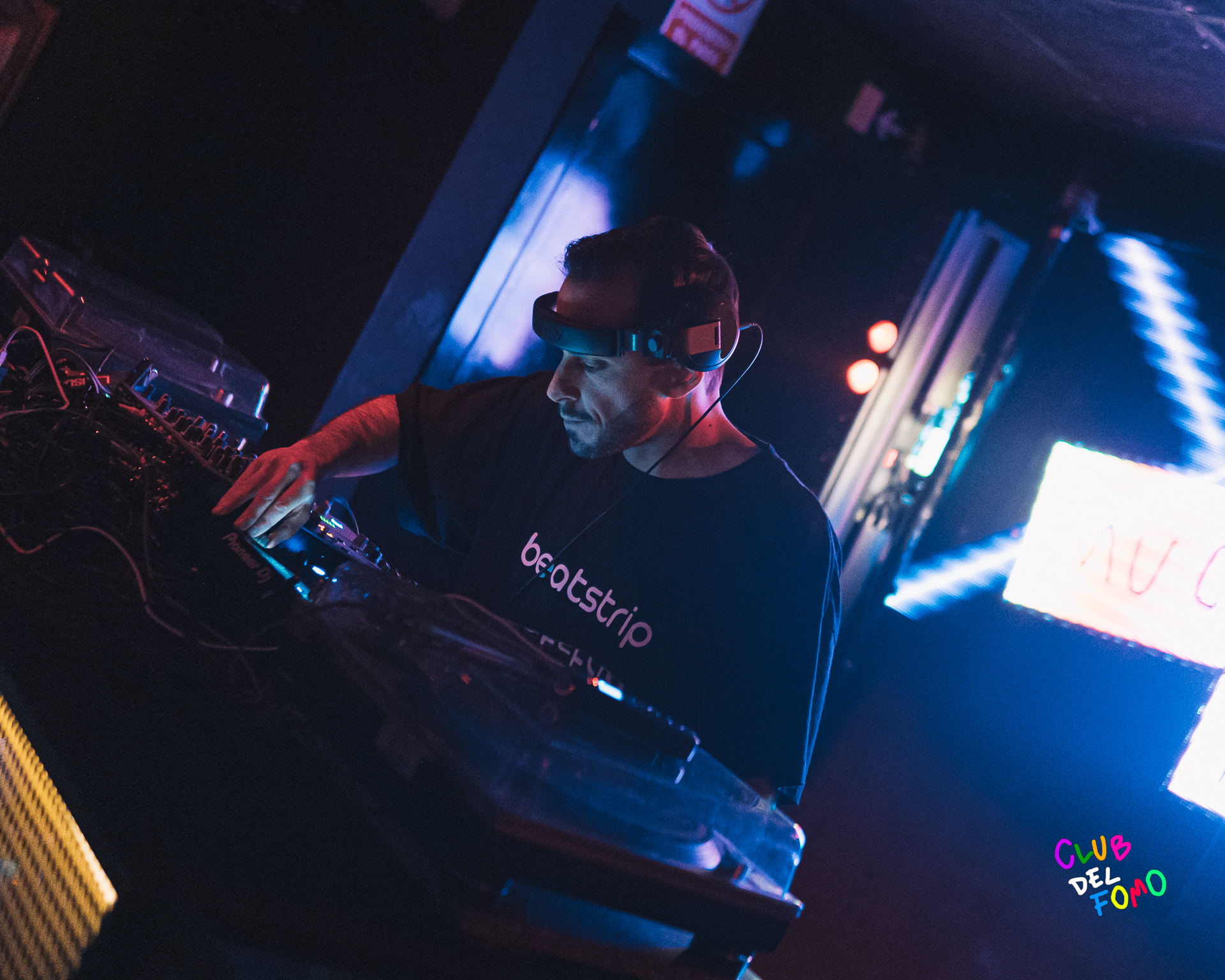 techno tecno djs madrid listas musica electronica club fomo gratis descuentos
