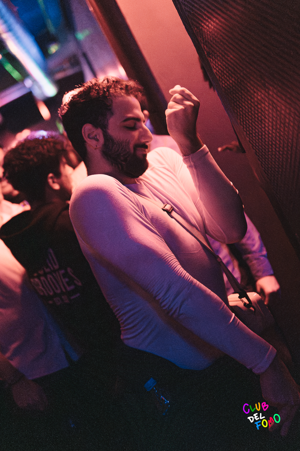 techno tecno djs madrid listas musica electronica club fomo gratis descuentos