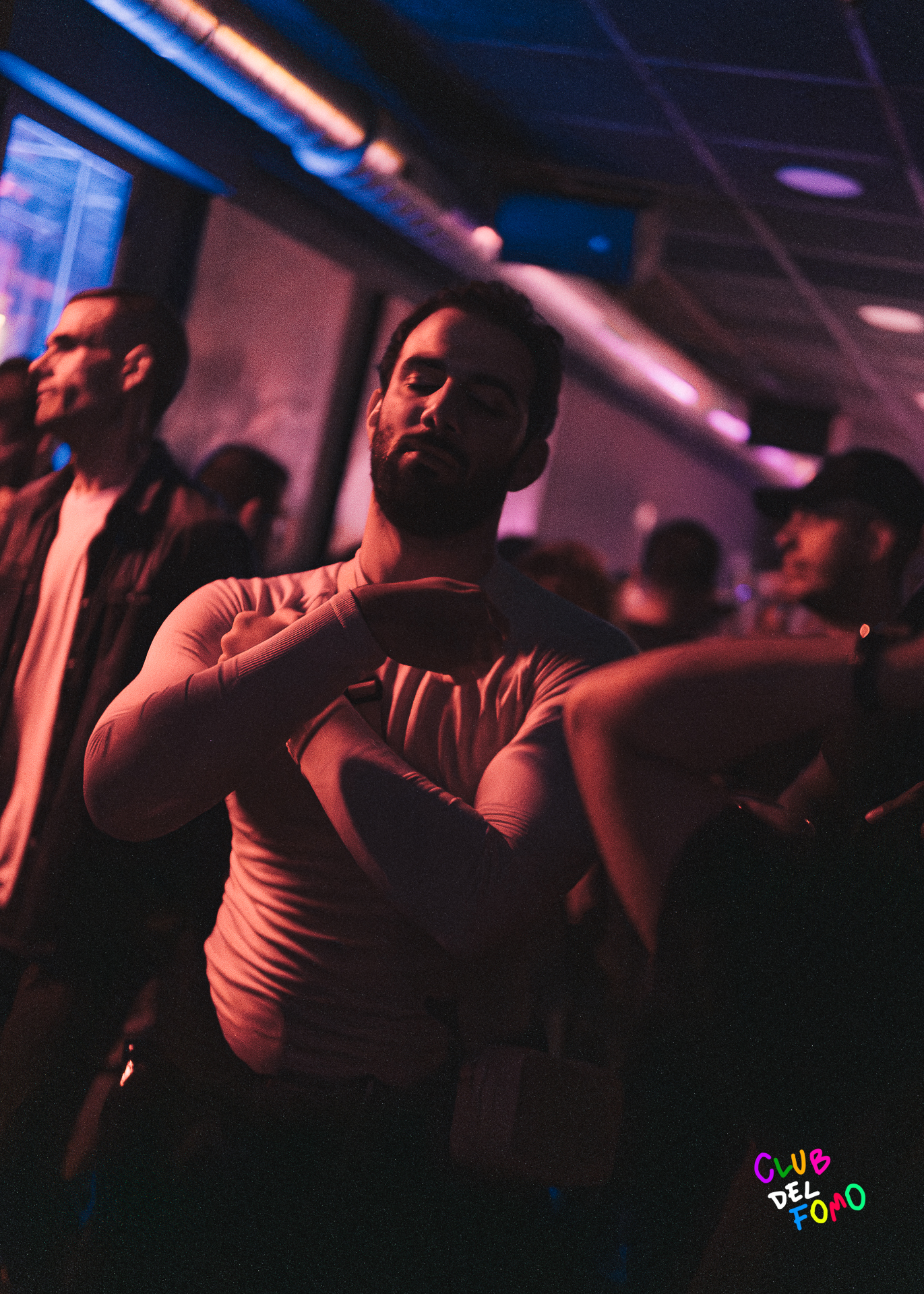 techno tecno djs madrid listas musica electronica club fomo gratis descuentos