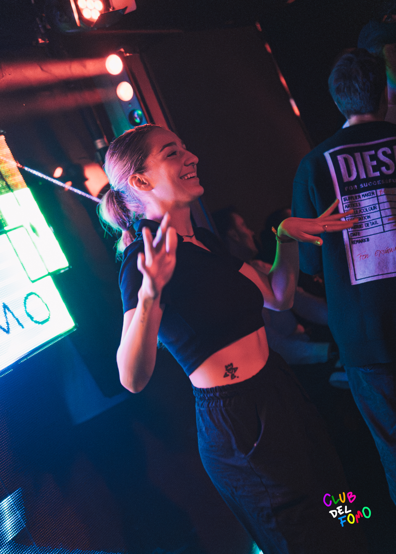 techno tecno djs madrid listas musica electronica club fomo gratis descuentos