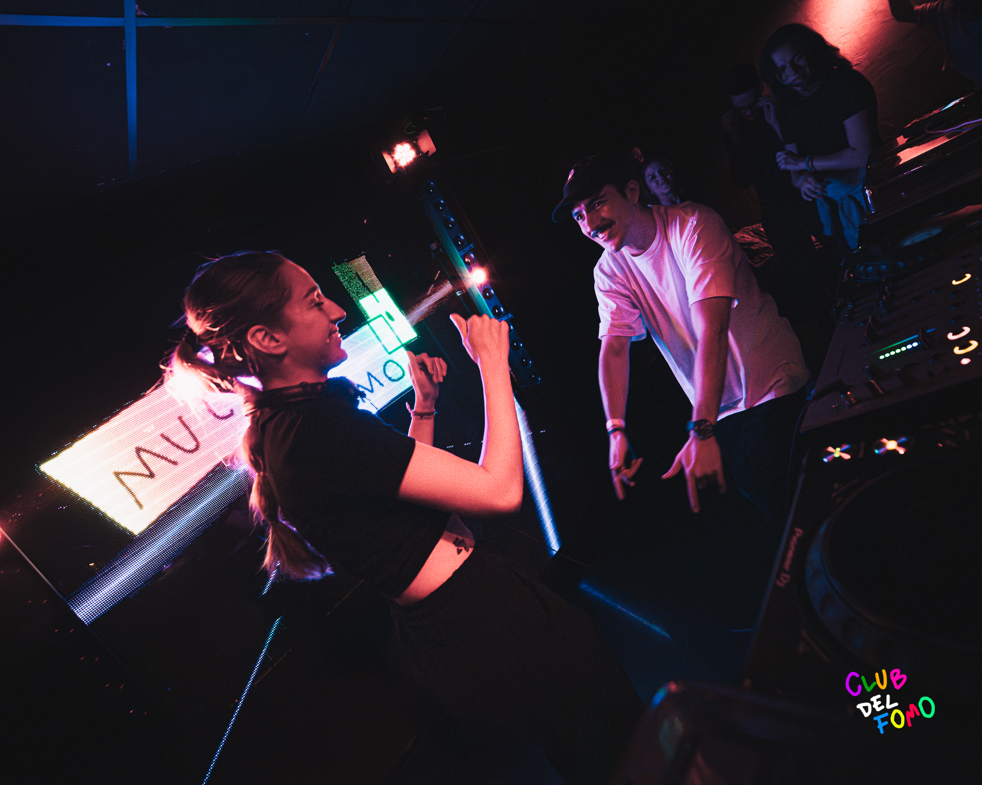 techno tecno djs madrid listas musica electronica club fomo gratis descuentos
