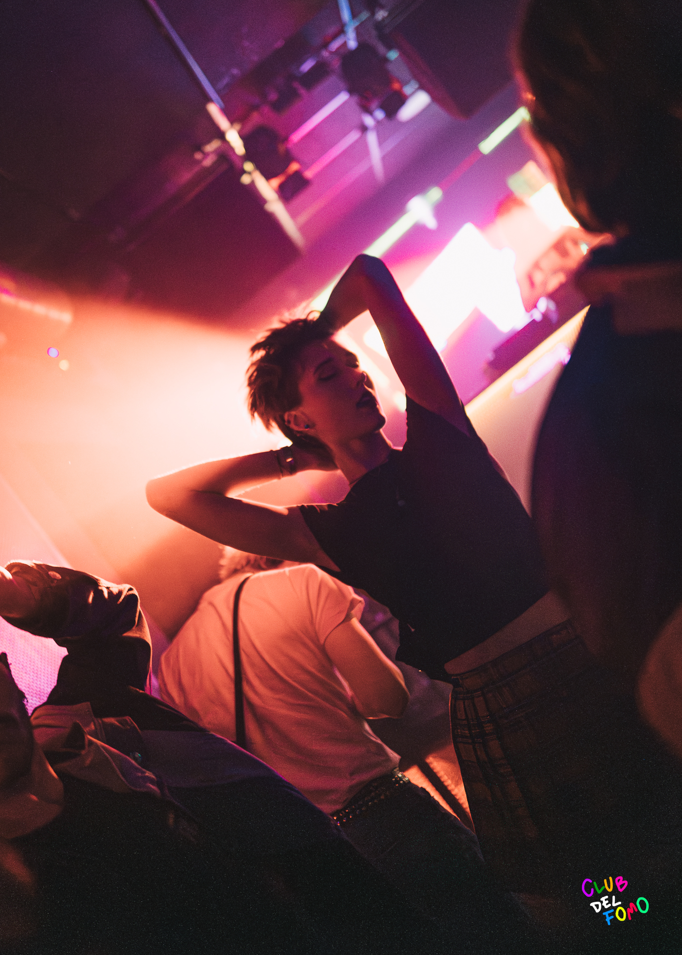techno tecno djs madrid listas musica electronica club fomo gratis descuentos