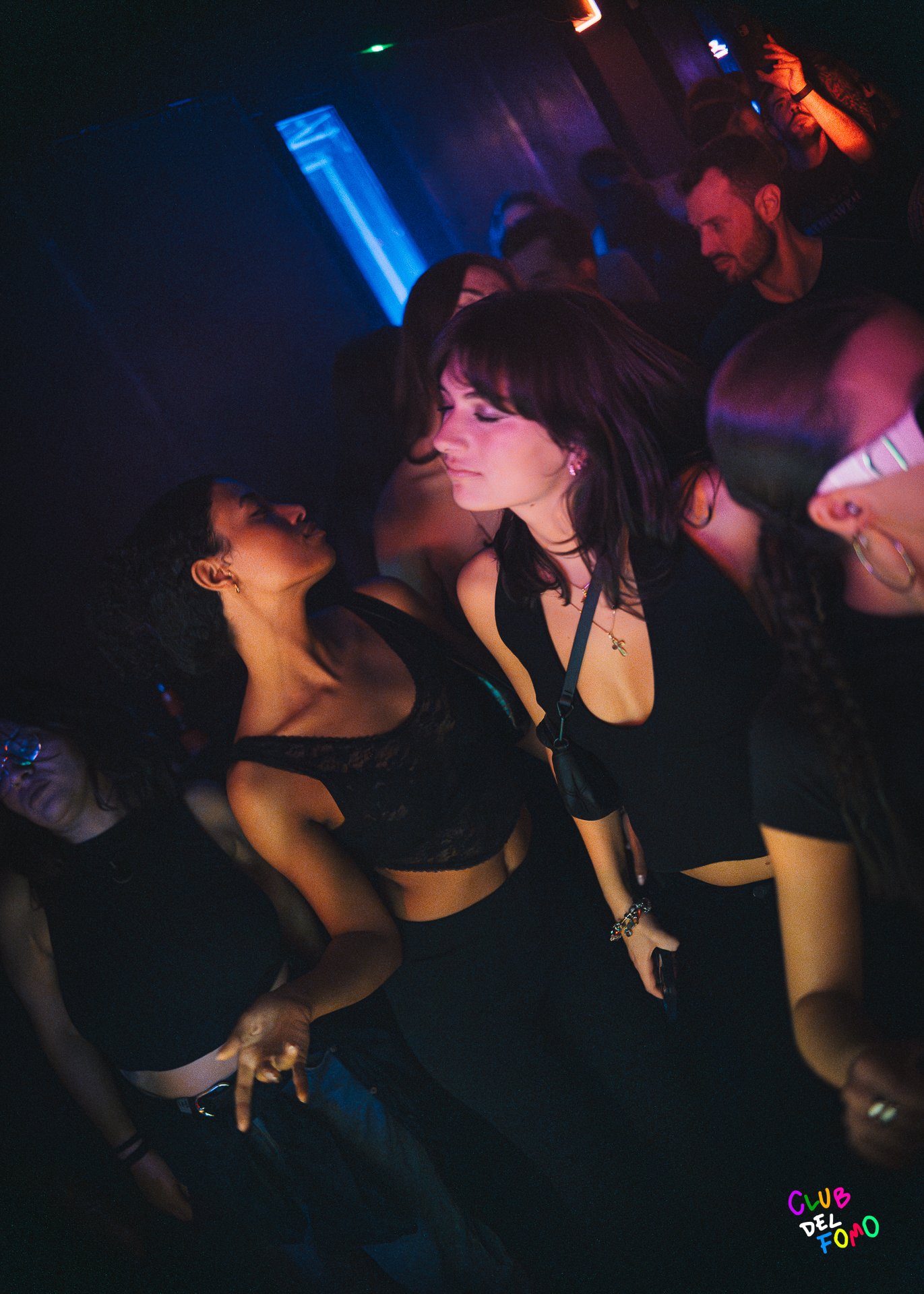 techno tecno djs madrid listas musica electronica club fomo gratis descuentos