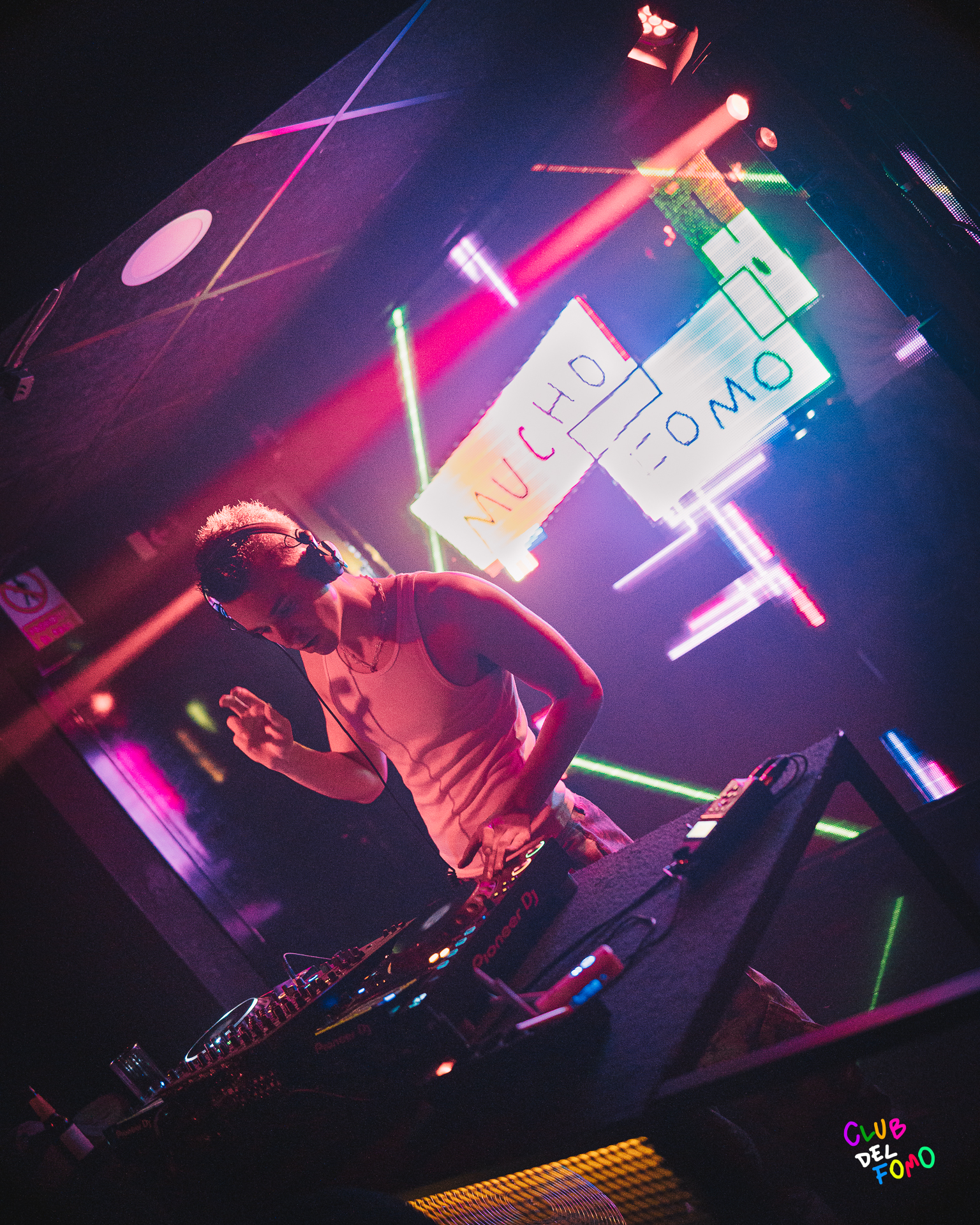 techno tecno djs madrid listas musica electronica club fomo gratis descuentos