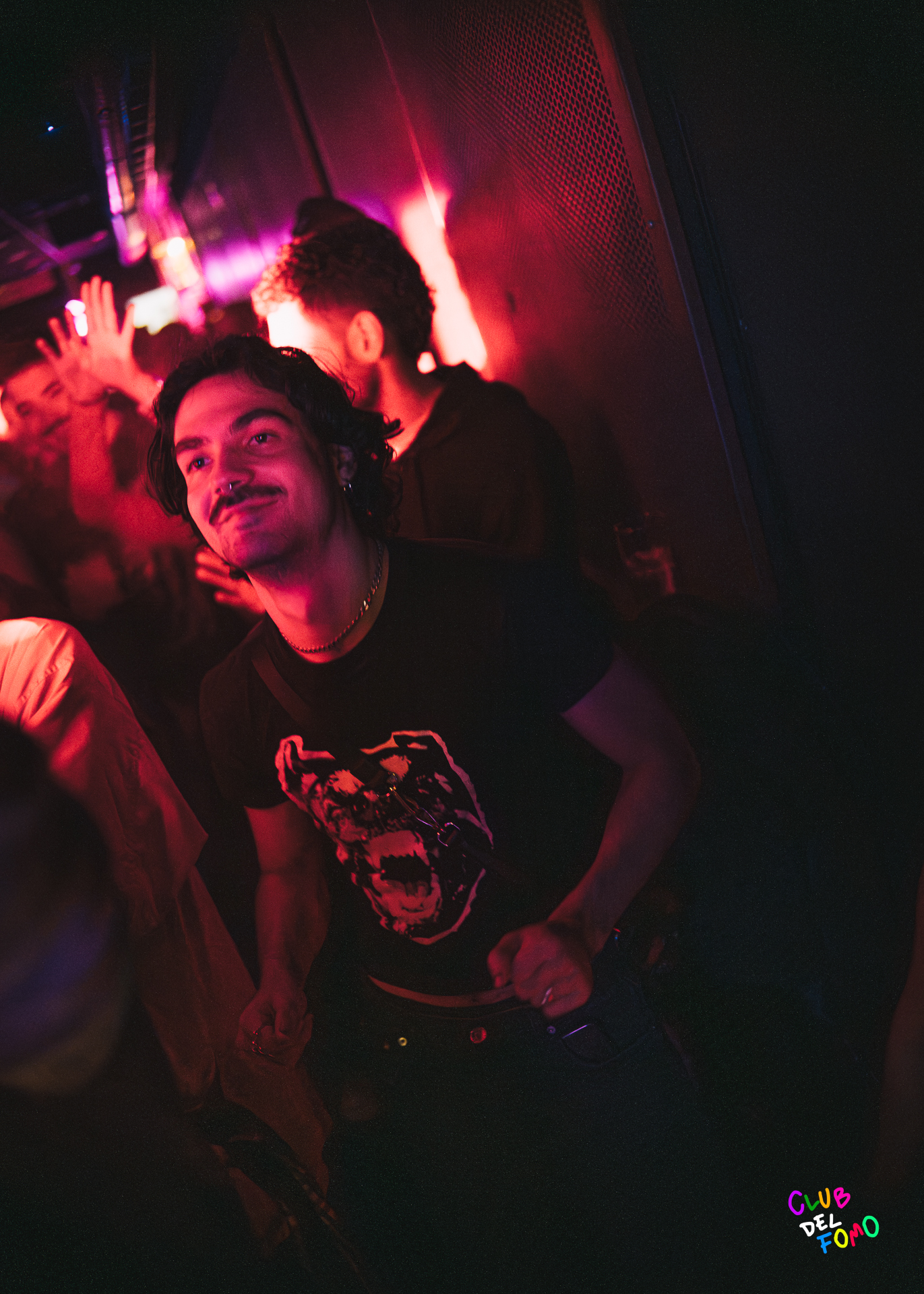 techno tecno djs madrid listas musica electronica club fomo gratis descuentos