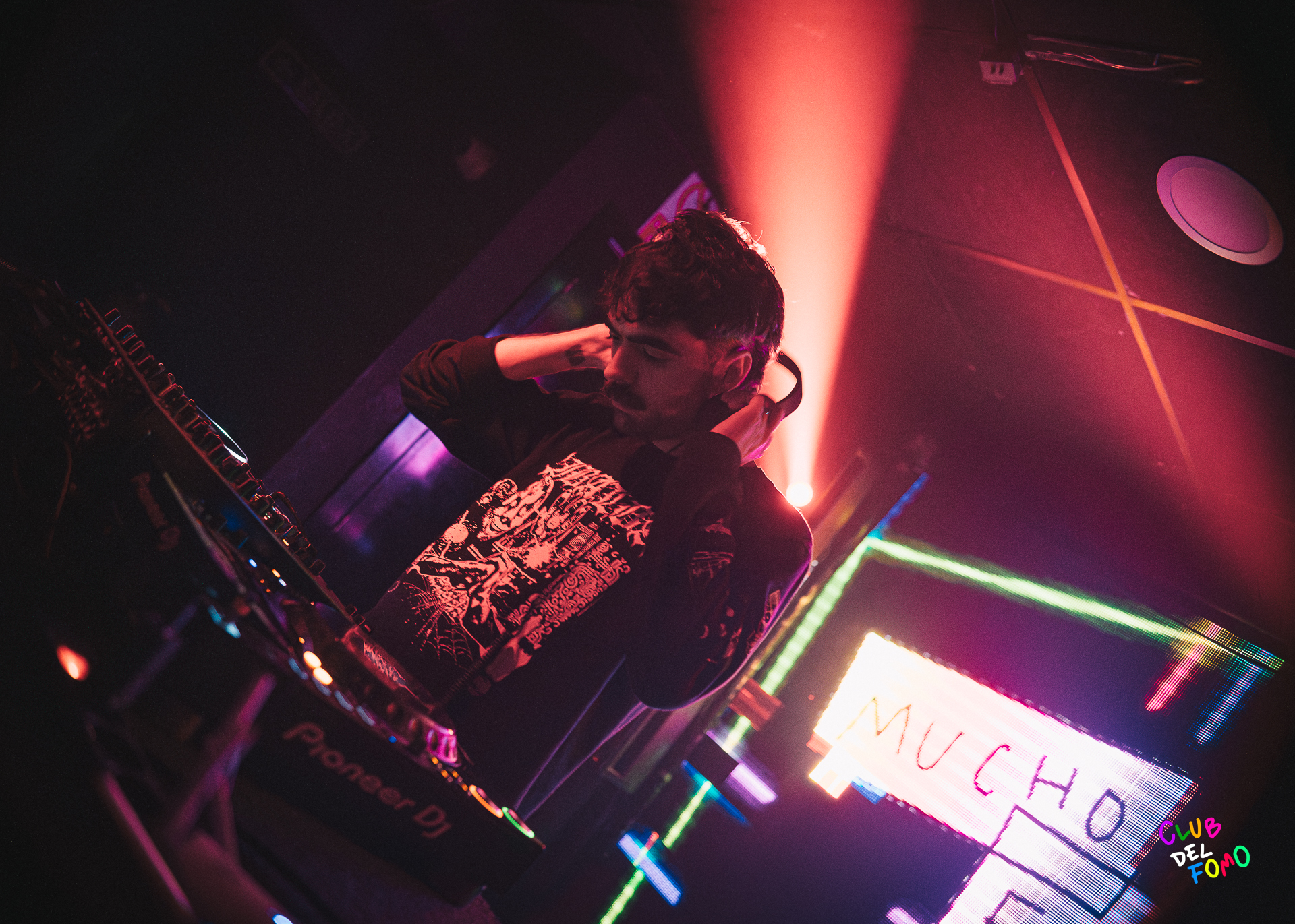 techno tecno djs madrid listas musica electronica club fomo gratis descuentos