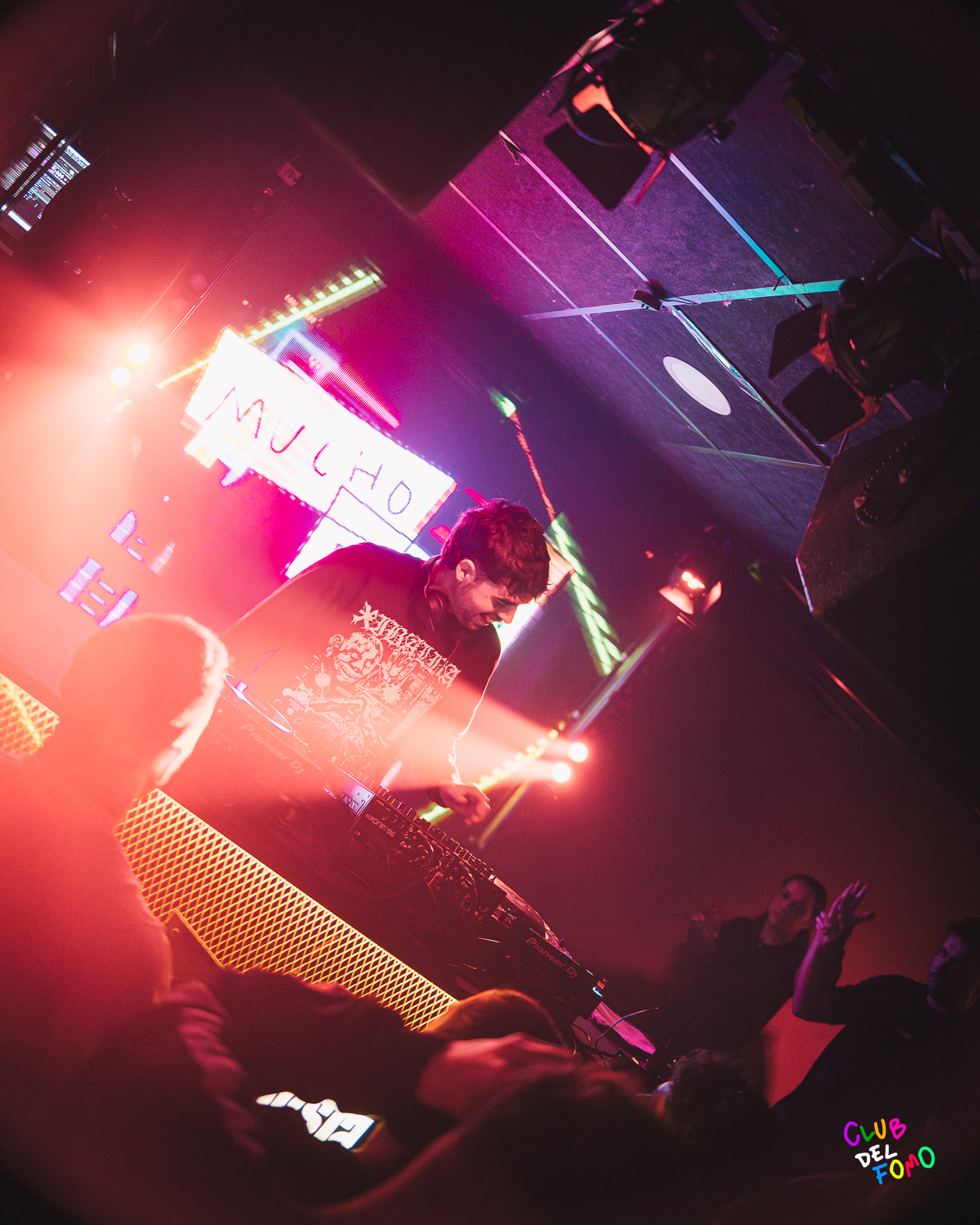 techno tecno djs madrid listas musica electronica club fomo gratis descuentos